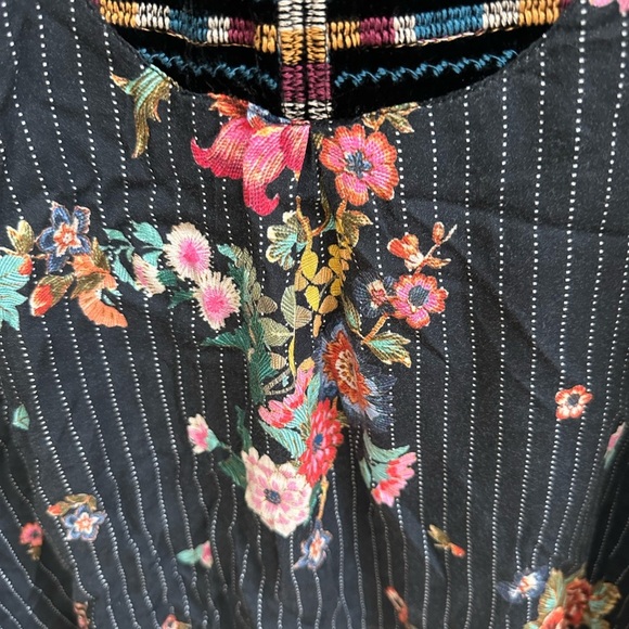 Johnny Was Biya 3J Workshop JWLA Stripe Velour Embroidered Blouse Tunic - Picture 4 of 6